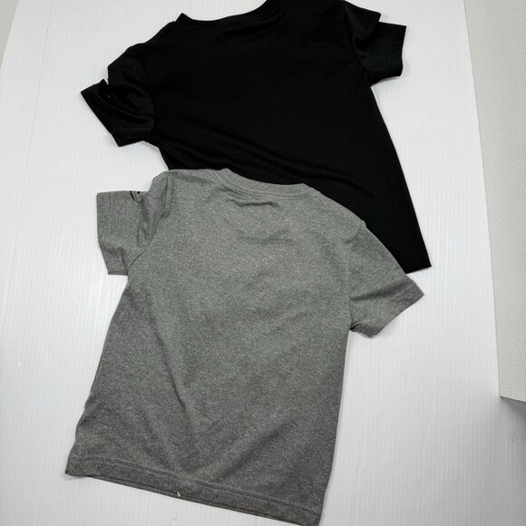 Nike Boys 4T Graphic Logo T-Shirt Bundle Lot Gray Black Red Swoosh Short Sleeve - Picture 4 of 5